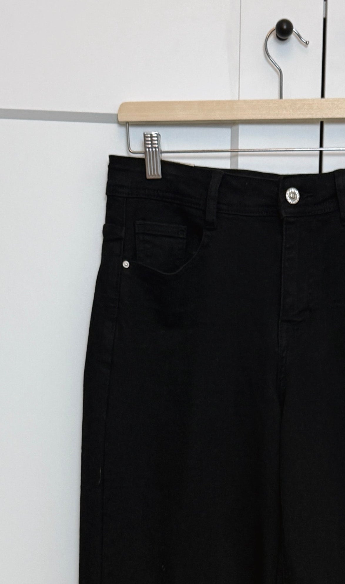 GAIA NOIR - JEAN COUPE WIDE LEG